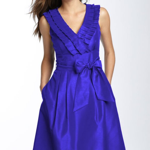 ELIZA J Blue Fit Flare Dress Side Bow Tie Cocktail Wedding  Sz 8 Medium NEW 225$ - Picture 1 of 4